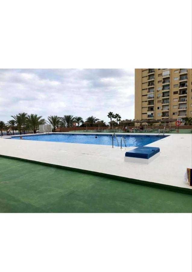 Bright Apartment With Sea View Fuengirola 50 M² Pool Exterior photo